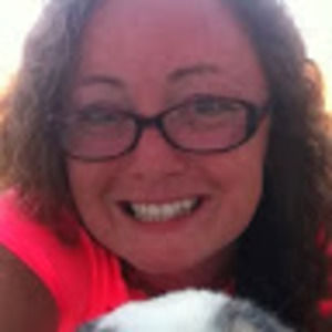 Meet your Posher, Della